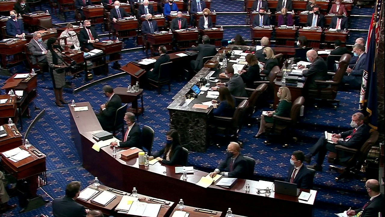 US Senate races against time to avert government shutdown